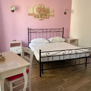 3* Guest house Dani's House