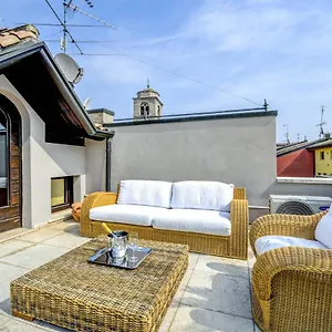 Prestige Affittacamere Sirmione