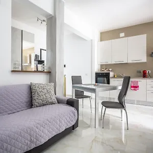 Portside Aparthotel Rome